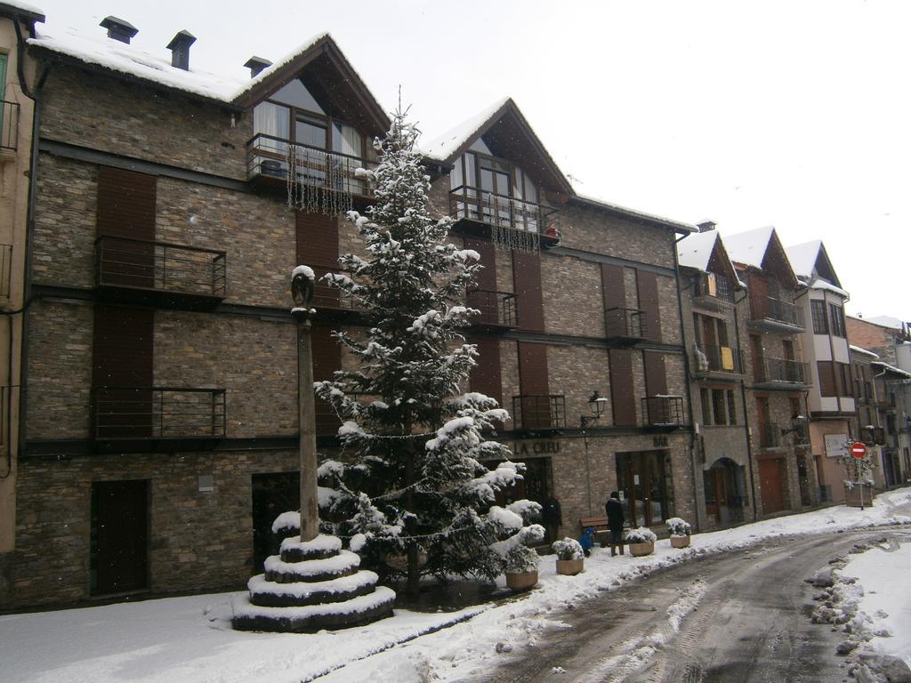 Pensio La Creu Hotel Esterri d'Àneu Exterior foto