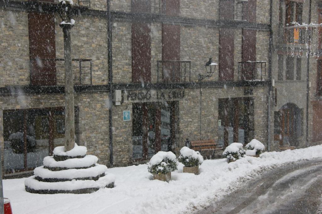 Pensio La Creu Hotel Esterri d'Àneu Exterior foto